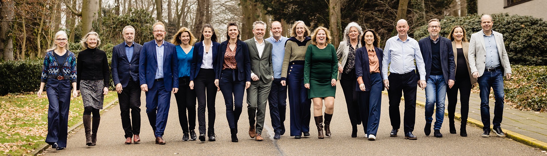 143 Team WENB - 1912x545px